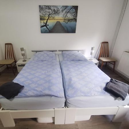 Grosse Ferienwohnung 80Qm 1 Schlafzimmer Max 3 Gaeste Coppenbrügge Buitenkant foto